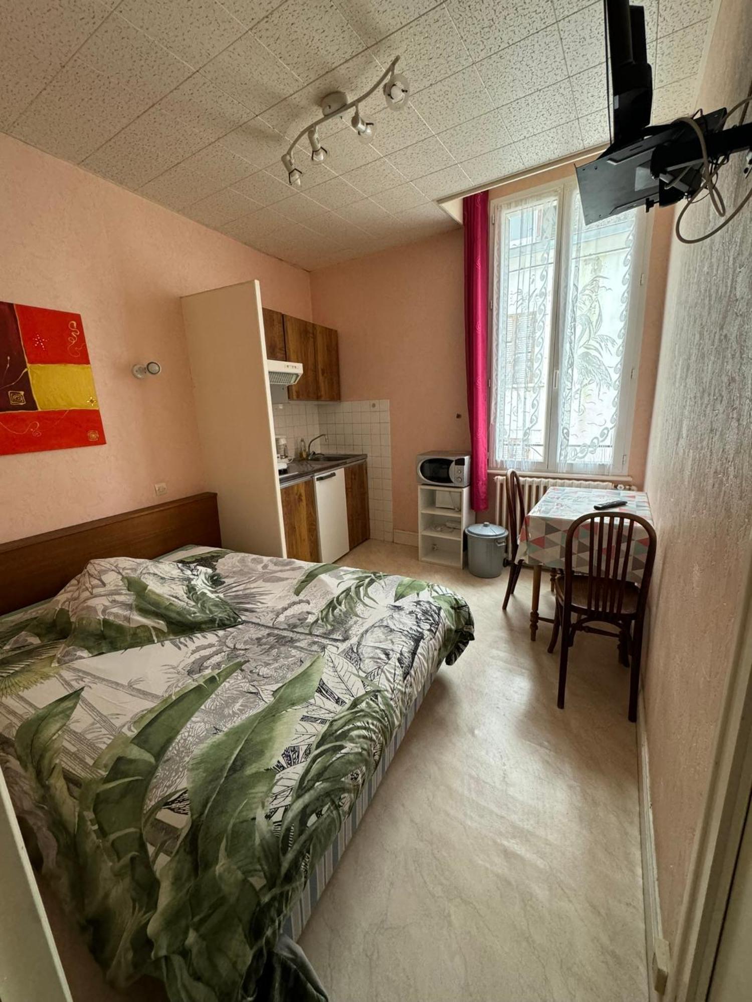 Aquanerius Residence Néris-les-Bains Екстериор снимка